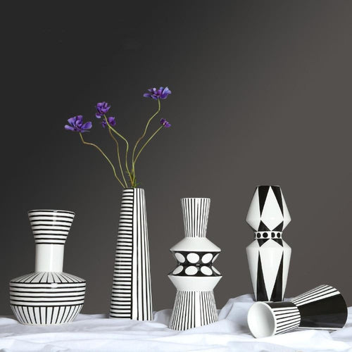 Load image into Gallery viewer, Nordic Geometric Ceramic Vase Black
