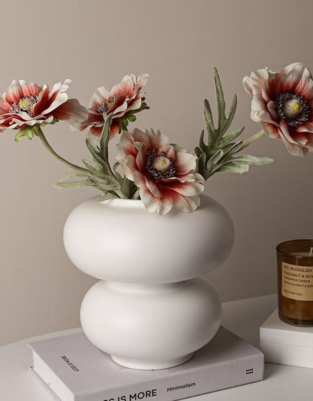 Creative White Flower Vases Irregular